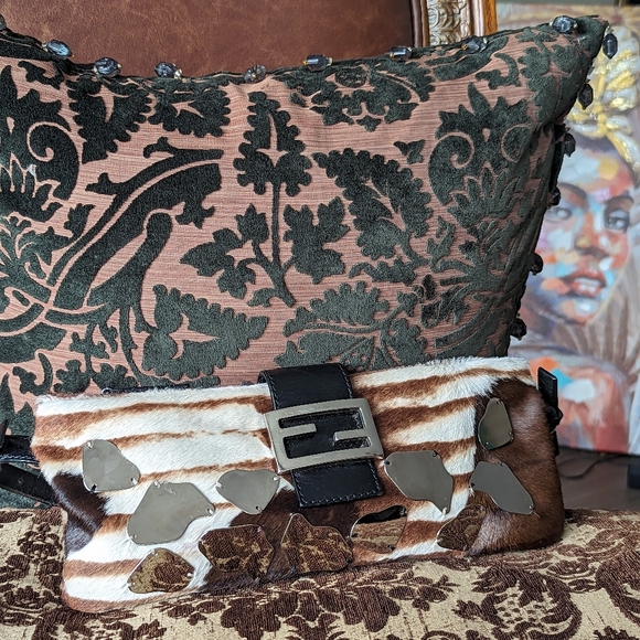 💥RARE💥💯FENDI PONY HAIR & MIRROR BAGUETTE - Picture 11 of 17